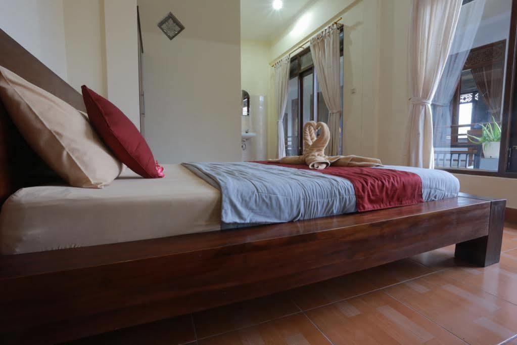 Purnama House Hotell Ubud Exteriör bild